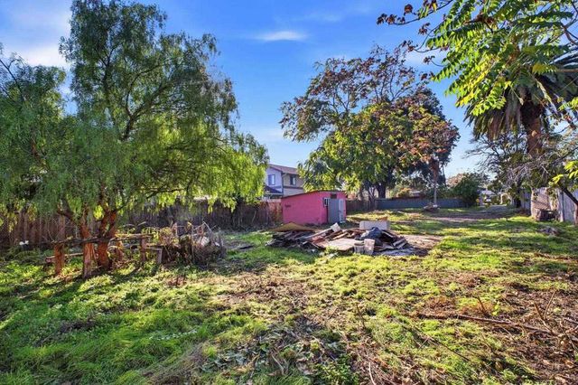 38016 Vallejo St, Fremont, CA 94536