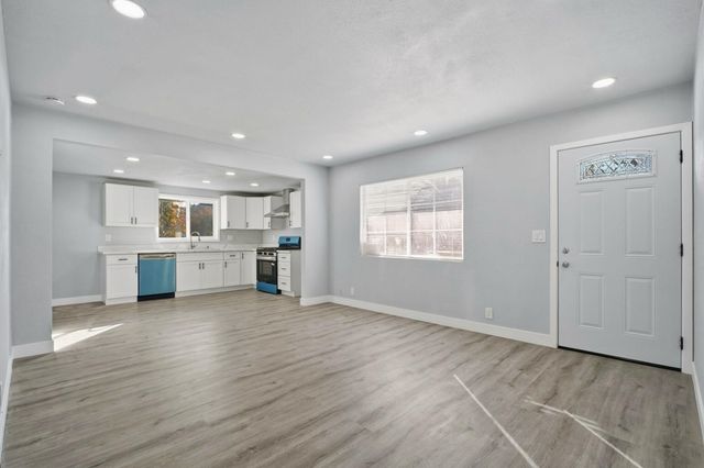 38016 Vallejo St, Fremont, CA 94536