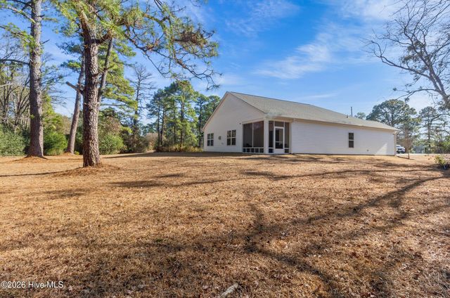 1515 Nova Court, New Bern, NC 28560