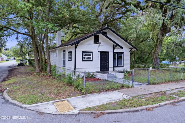 357 CRYSTAL Street, Jacksonville, FL 32254