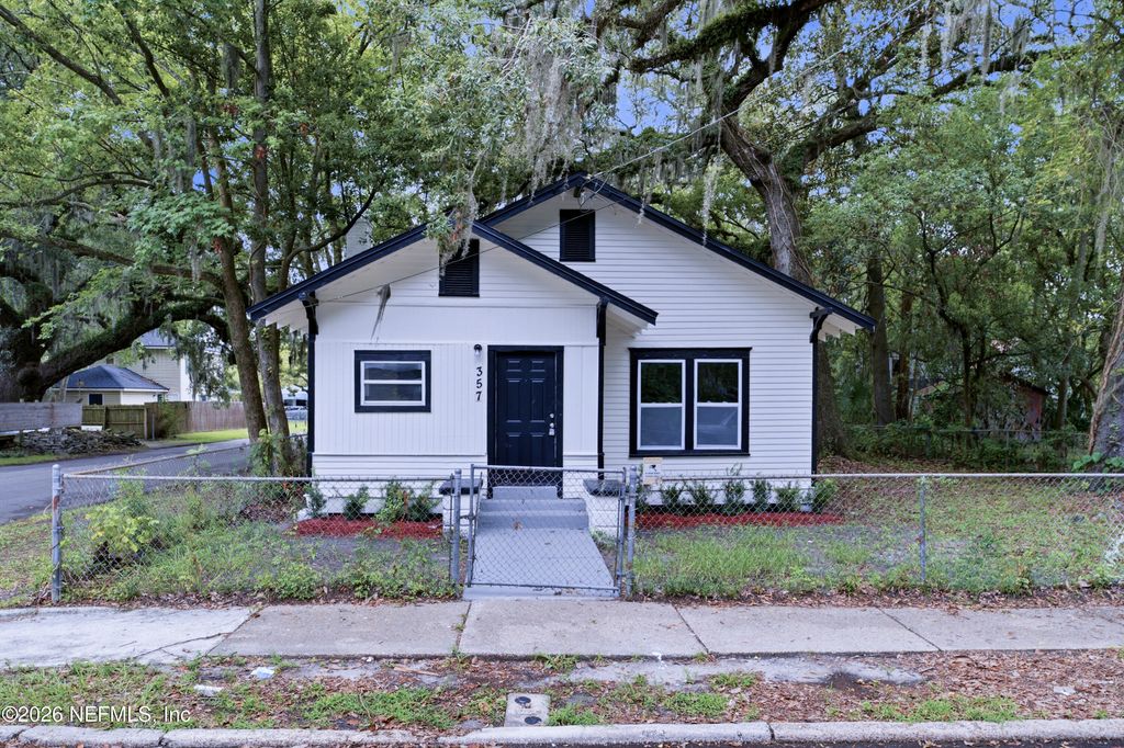 357 CRYSTAL Street, Jacksonville, FL 32254