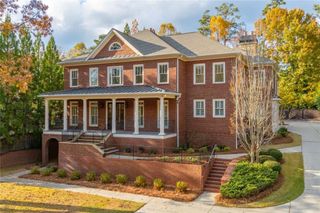 1364 Manget Way, Dunwoody, GA 30338