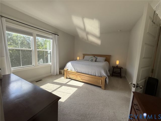 582 Hazel Dr, Henrico, VA 23233