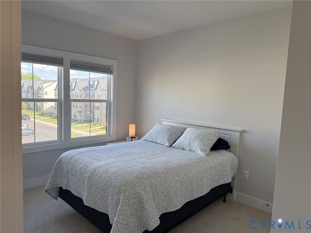 582 Hazel Dr, Henrico, VA 23233