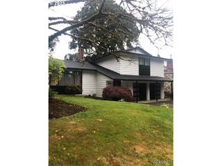 6615 CHURCHILL Dr, Gladstone, OR 97027