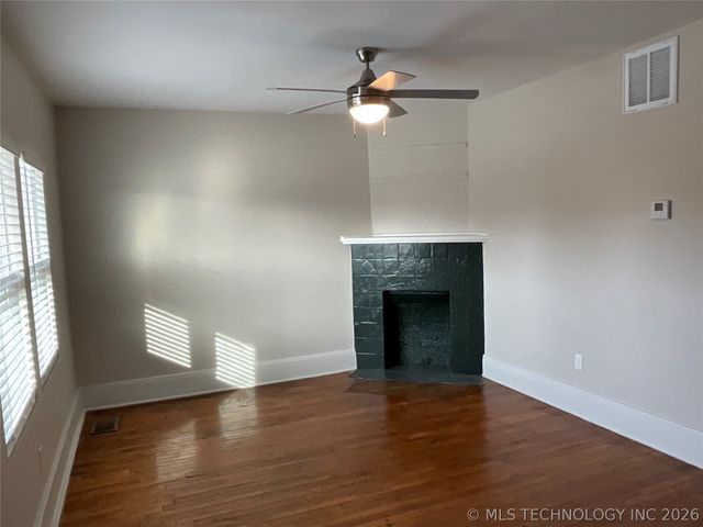 1347 E 6th Street, Tulsa, OK 74120