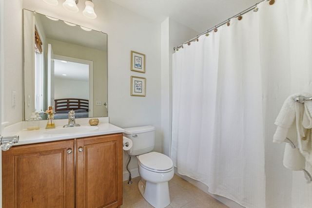 87 Canterbury Hill Rd, Acton, MA 01720