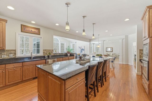 87 Canterbury Hill Rd, Acton, MA 01720