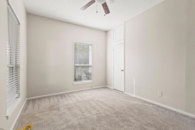 904 S Gribble Street, Sherman, TX 75090
