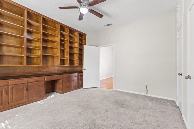 904 S Gribble Street, Sherman, TX 75090