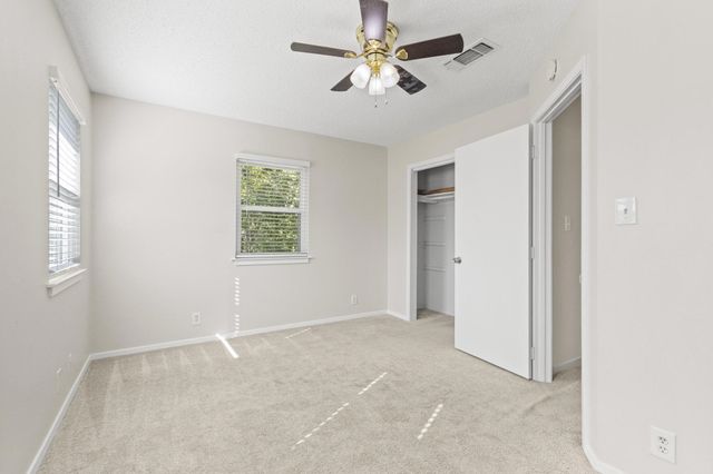 904 S Gribble Street, Sherman, TX 75090