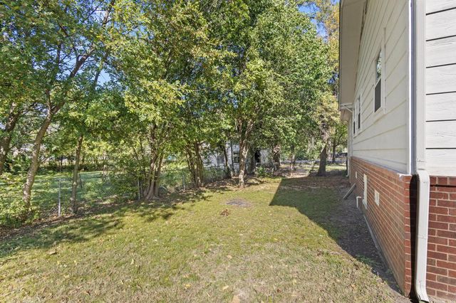 904 S Gribble Street, Sherman, TX 75090