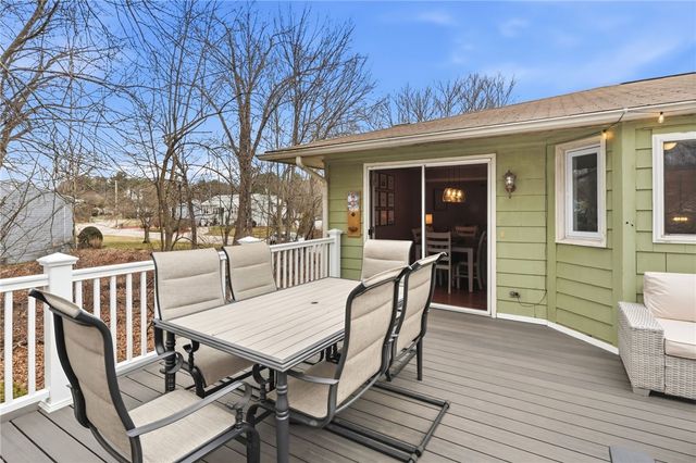 48 Roger Williams Drive, Johnston, RI 02919