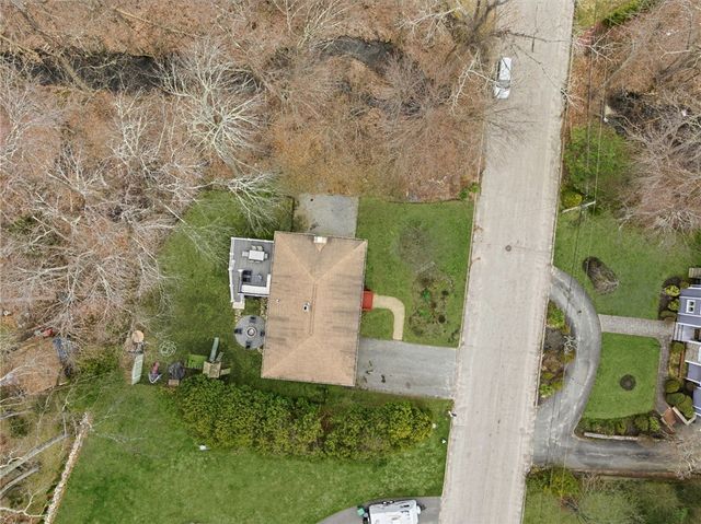 48 Roger Williams Drive, Johnston, RI 02919