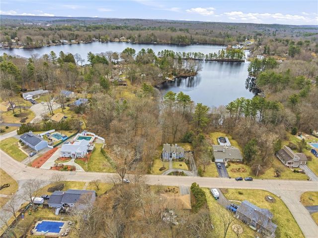 48 Roger Williams Drive, Johnston, RI 02919