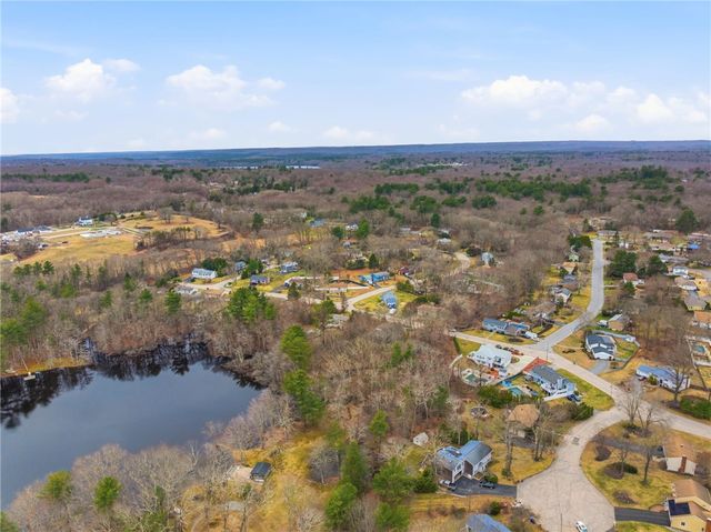 48 Roger Williams Drive, Johnston, RI 02919