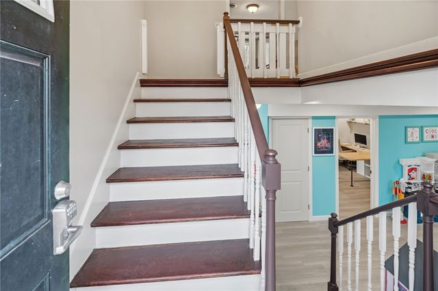 48 Roger Williams Drive, Johnston, RI 02919