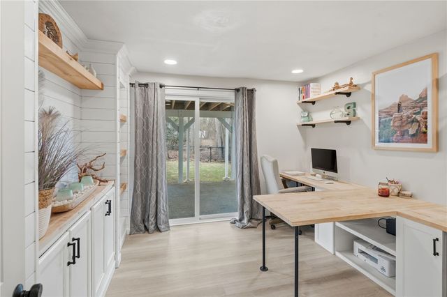 48 Roger Williams Drive, Johnston, RI 02919