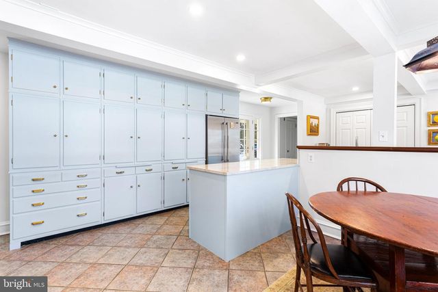 2005 MAKEFIELD RD, Yardley, PA 19067