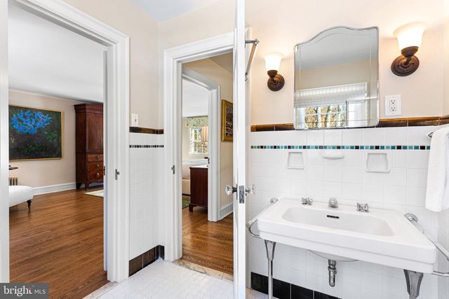 2005 MAKEFIELD RD, Yardley, PA 19067