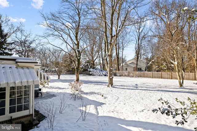 2005 MAKEFIELD RD, Yardley, PA 19067