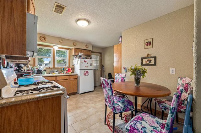 7113 Sycamore Drive, Galveston, TX 77551