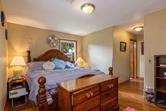 7113 Sycamore Drive, Galveston, TX 77551