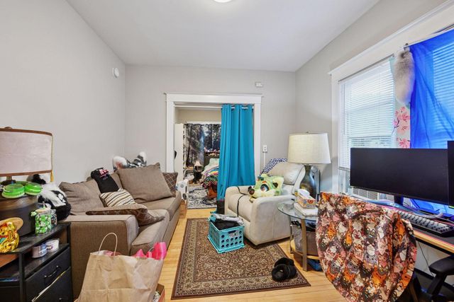 14 W 47th St, Minneapolis, MN 55419