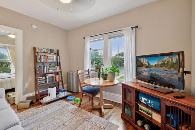 14 W 47th St, Minneapolis, MN 55419