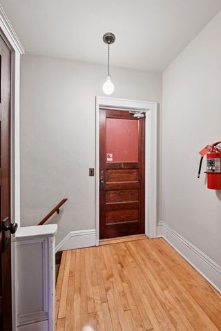 14 W 47th St, Minneapolis, MN 55419