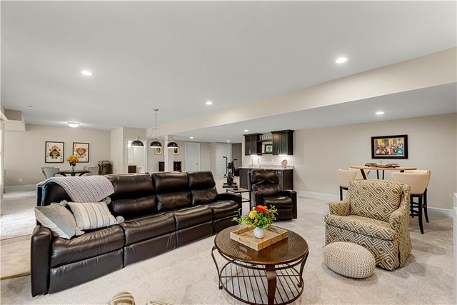 490 Harvest View Drive, Peters Twp, PA 15367