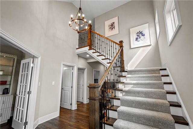 490 Harvest View Drive, Peters Twp, PA 15367