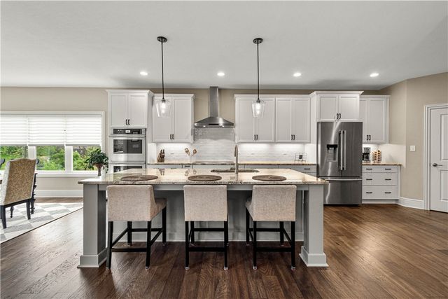 490 Harvest View Drive, Peters Twp, PA 15367