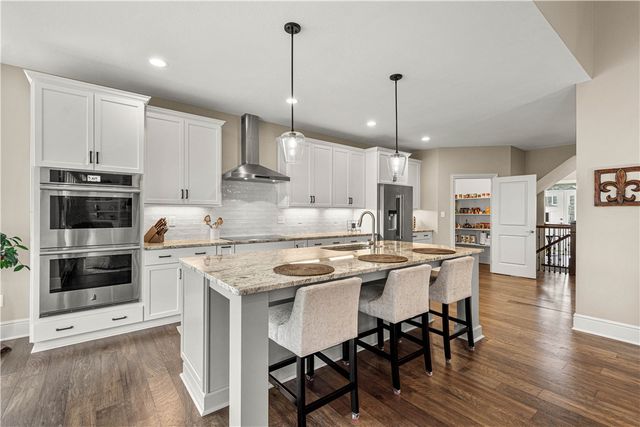 490 Harvest View Drive, Peters Twp, PA 15367