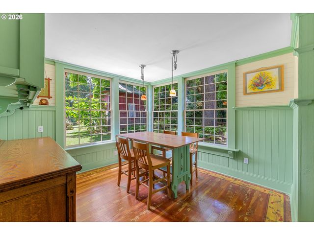 5006 Se LONG St, Portland, OR 97206