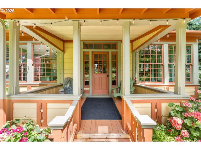 5006 Se LONG St, Portland, OR 97206