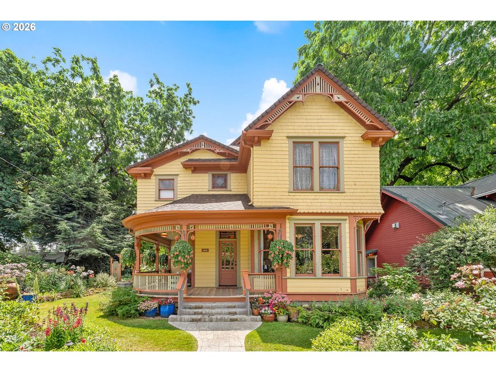 5006 Se LONG St, Portland, OR 97206