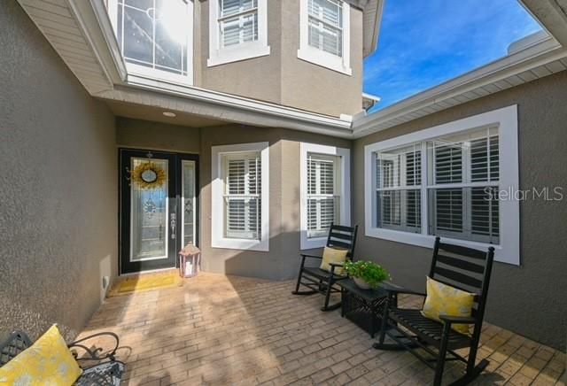 10119 DEERCLIFF DR, Tampa, FL 33647
