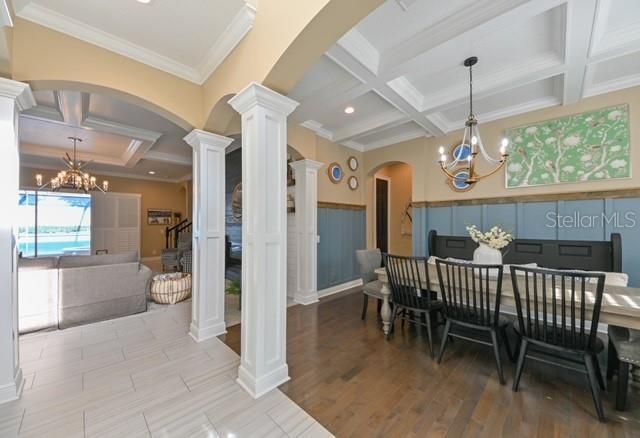 10119 DEERCLIFF DR, Tampa, FL 33647