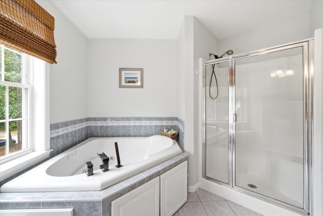 3 Taconic Drive, Merrimack, NH 03054