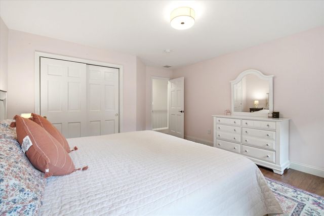 3 Taconic Drive, Merrimack, NH 03054
