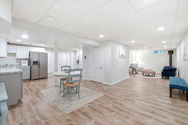 3 Taconic Drive, Merrimack, NH 03054