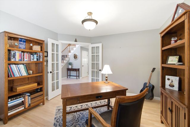 3 Taconic Drive, Merrimack, NH 03054