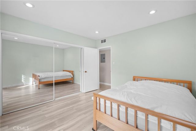 395 S Oakland Avenue 104, Pasadena, CA 91101