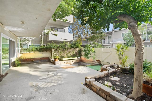 395 S Oakland Avenue 104, Pasadena, CA 91101