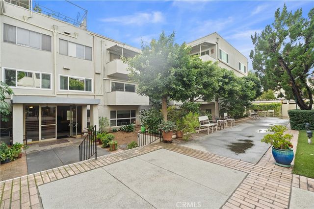 395 S Oakland Avenue 104, Pasadena, CA 91101