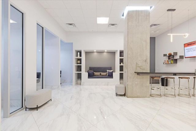 5925 Almeda Road 11503, Houston, TX 77004