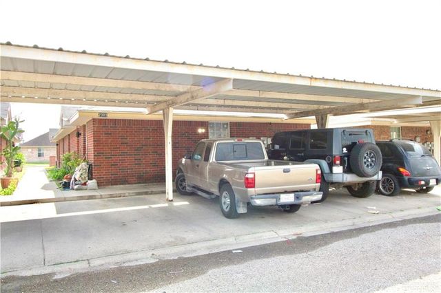 2303 Candlelight Lane, Edinburg, TX 78541