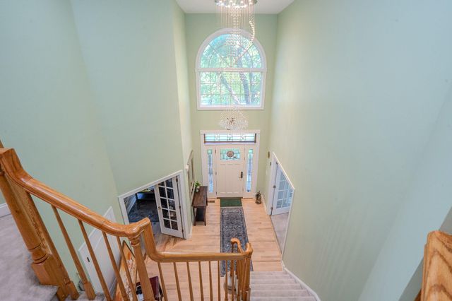 1 SHELLEY CT, Princeton Junction, NJ 08550