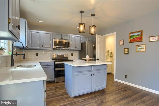 1500 TUSSEY CT, Mechanicsburg, PA 17050